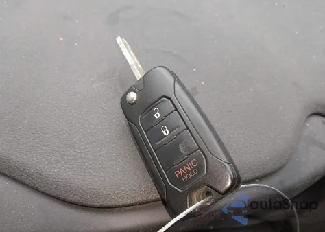 2015 Jeep Renegade Latitude из США, поврежденный, VIN ZACCJABT3FPB96140